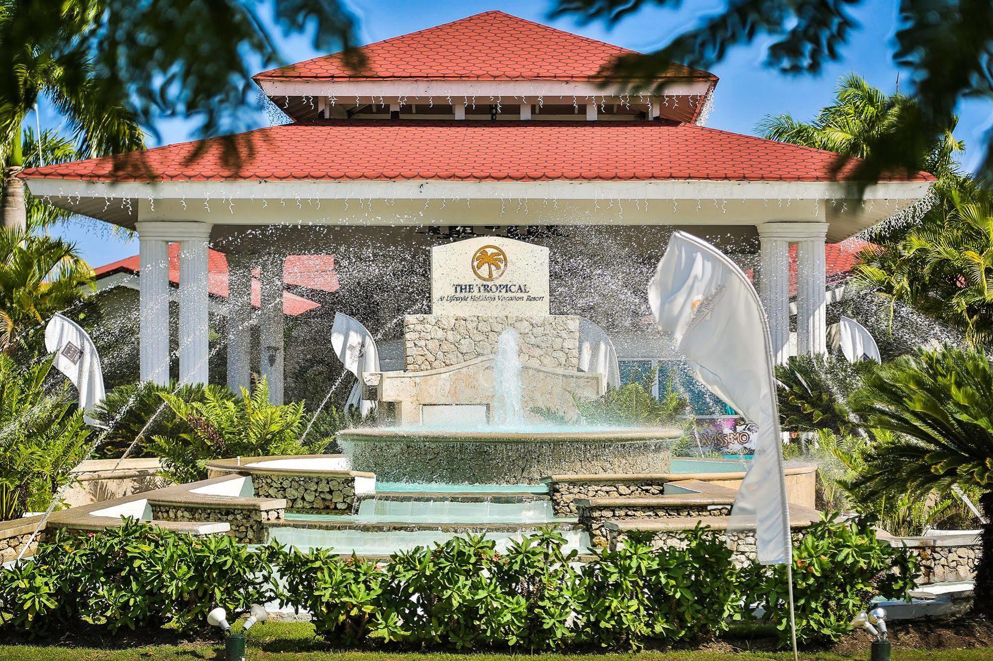 Lifestyle Tropical Beach Resort And Spa Puerto Plata Bagian luar foto